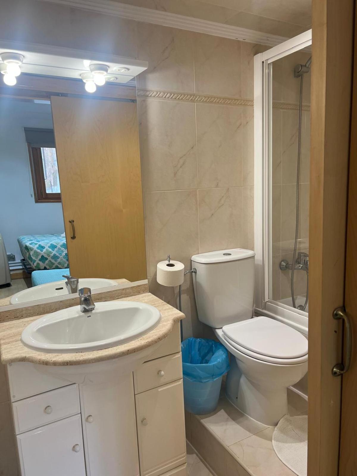 Hostal Restaurante Pampeluna Zewnętrze zdjęcie