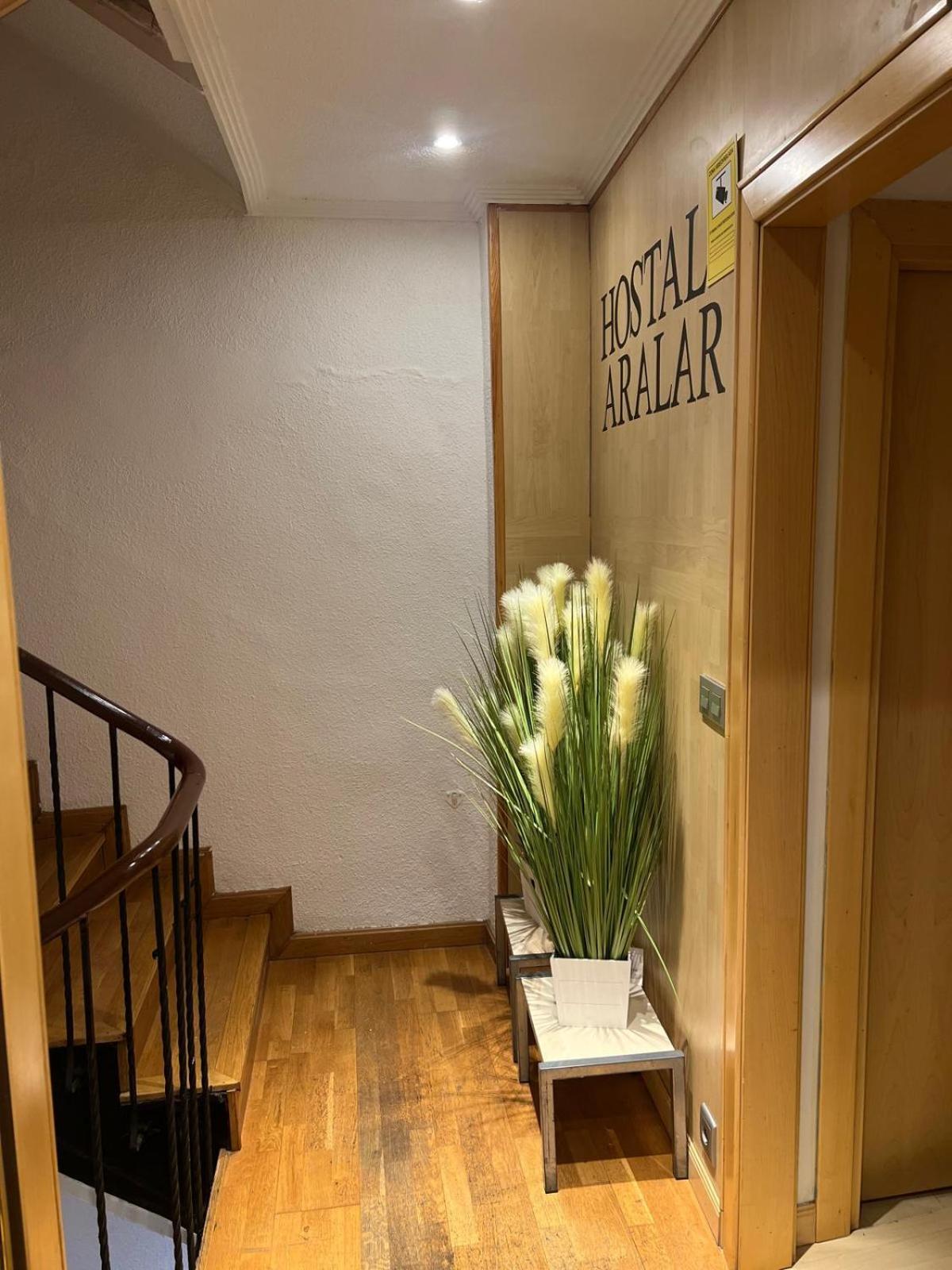 Hostal Restaurante Pampeluna Zewnętrze zdjęcie